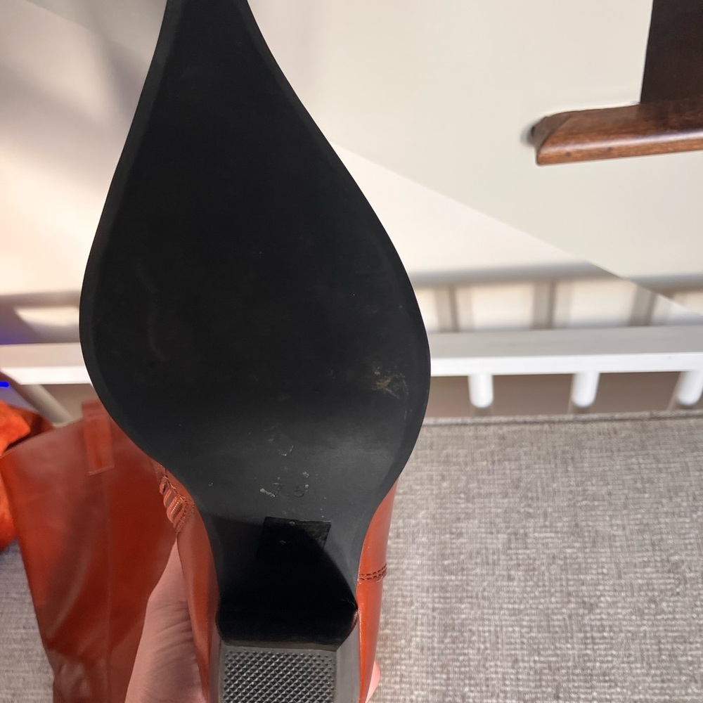 Jeffrey Campbell Brown Heeled boots sold out this size! 7.5 women - Picture 7 of 11